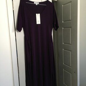 Amour Vert Midi Iris Kimono-Sleeve Dress